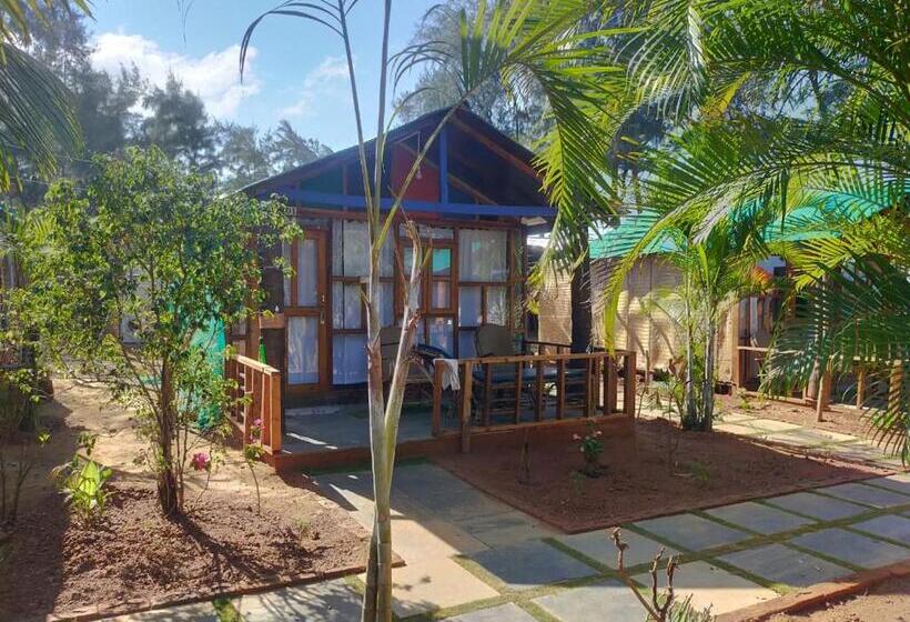 Номер Стандарт Боковой Вид на Море, Peace Garden Beach Resort