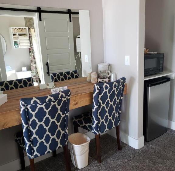 Номер Deluxe с Балконом, Flaming Gorge Resort