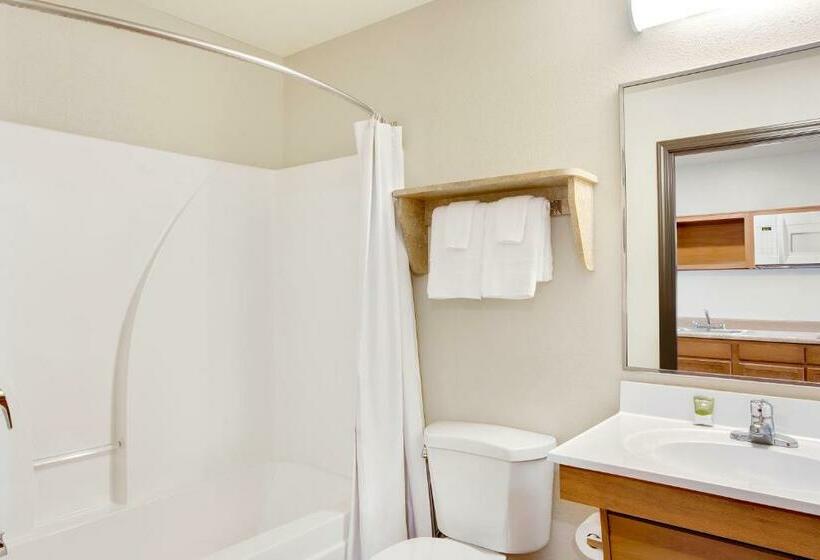 장애인을 위한 스탠다드 룸, Woodspring Suites Columbus North I270