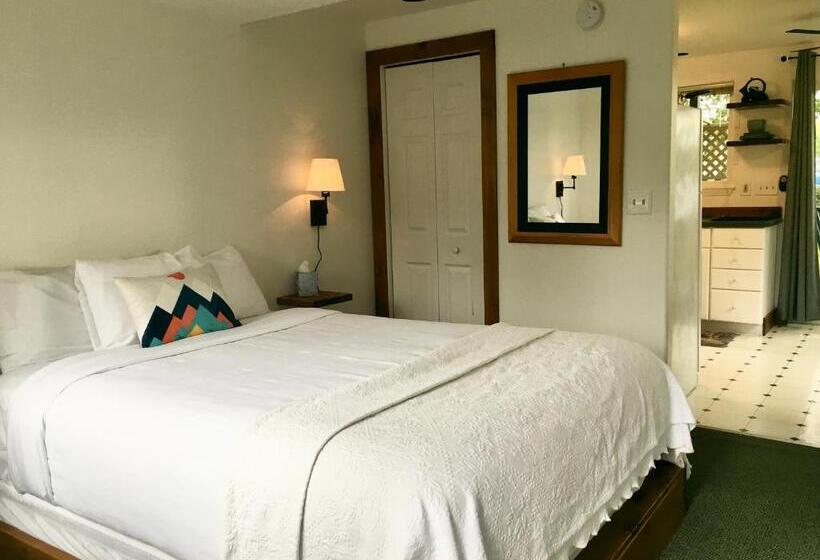 低层单卧公寓, Left Coast Lodge