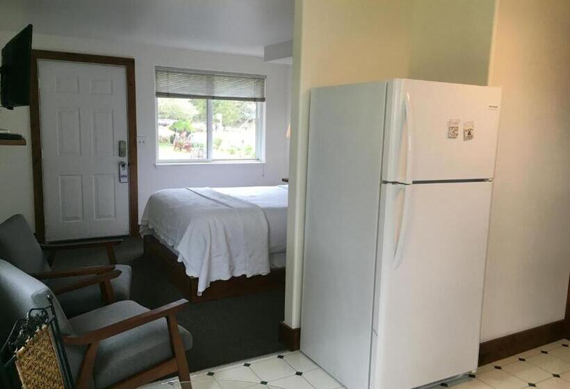 低层单卧公寓, Left Coast Lodge