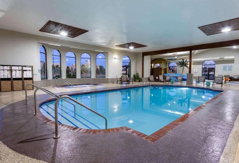 חדר דלוקס מותאם לאנשים עם מוגבלויות, Wingate By Wyndham Wisconsin Dells Waterpark