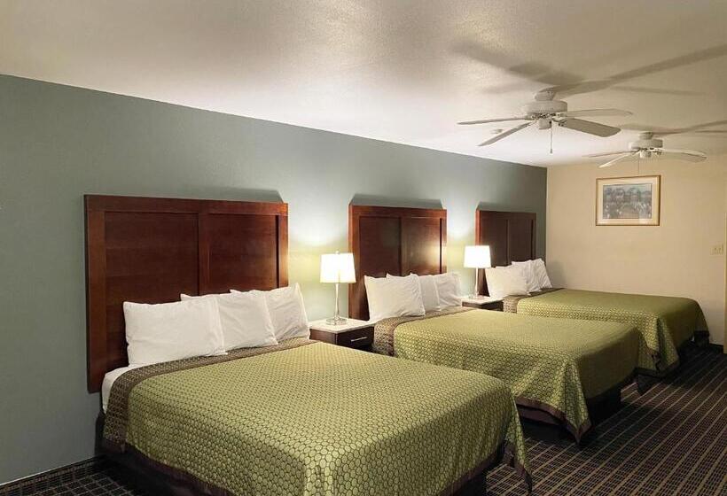 Трехместный Номер Комфорт, Great Western Inn & Suites