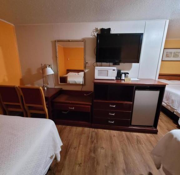 Номер Стандарт Трехместный, Sands Motel
