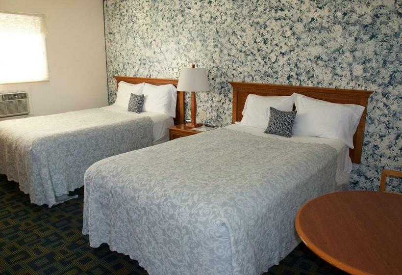 Номер Стандарт 2 Двуспальные Кровати, Sara Glen Motel   Saratoga Springs Glens Falls