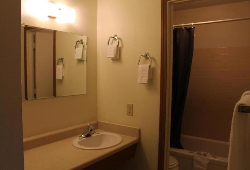 Номер Стандарт Трехместный, Silver Sands Motel