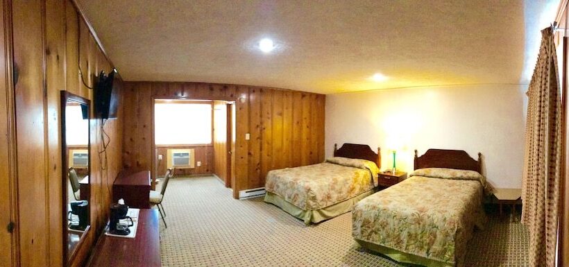 Номер Стандарт 2 Двуспальные Кровати, Horse Cave Motel