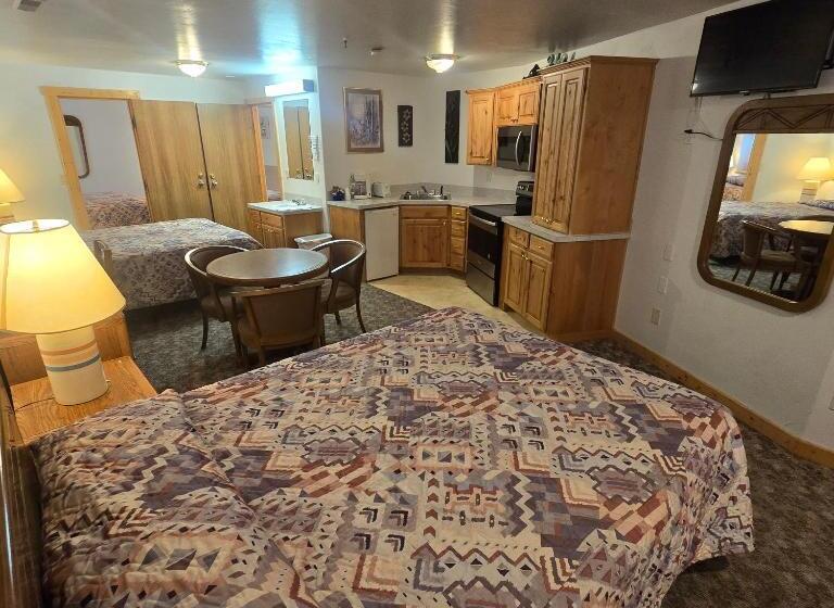 Трехместный Номер Deluxe, Jared S Wild Rose Ranch Resort