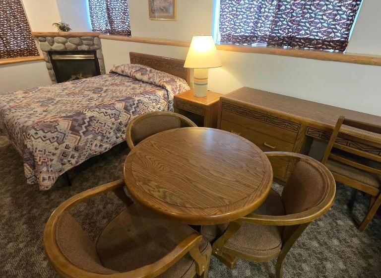 Трехместный Номер Deluxe, Jared S Wild Rose Ranch Resort