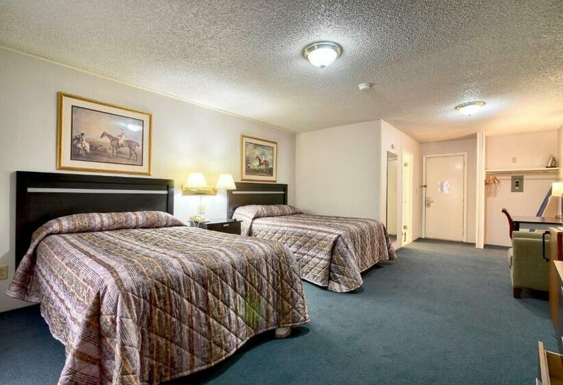 Номер Стандарт Внутренний, Roosevelt Inn & Suites Saratoga Springs