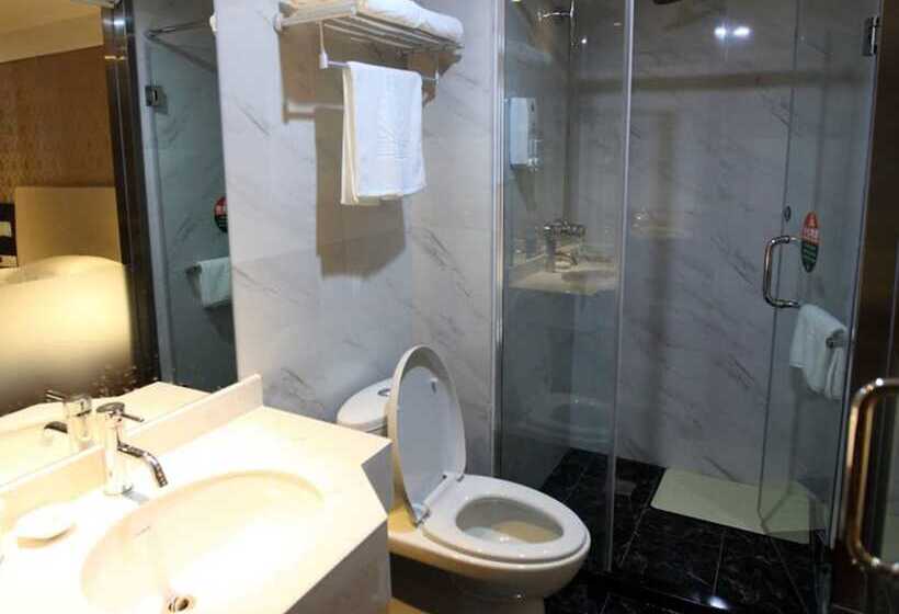 اتاق استاندارد سه نفره, Greentree Alliance Shandong Yantai Yingchun Street Green Homeland