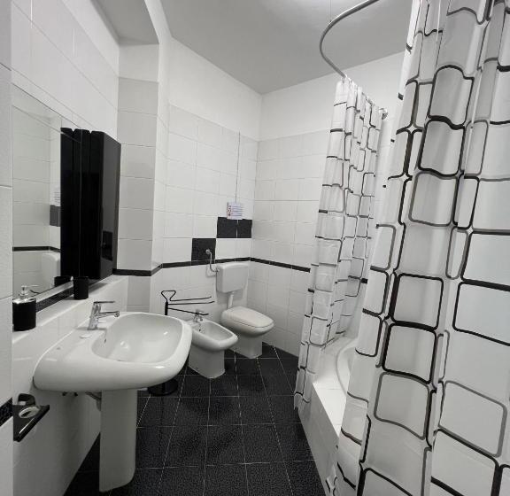 Номер Стандарт Совместная Ванная, Settetrequattro Rooms
