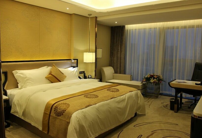 Номер Deluxe, Wuhan Youyi International