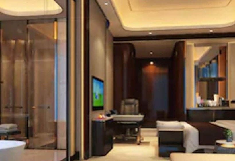 Номер Deluxe, Wuhan Youyi International