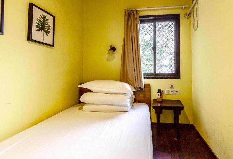 Номер Стандарт Индивидуальный, Hofang Guest House