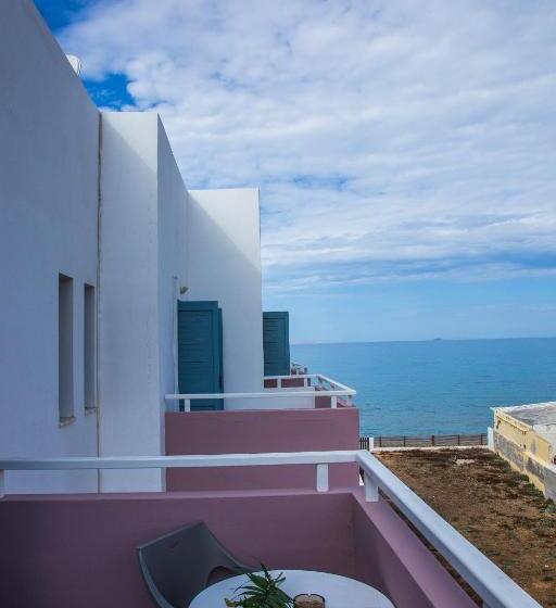 سوییت جونیور, Almare Beach