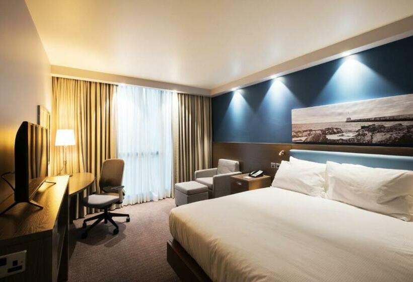 Номер Стандарт, Hampton By Hilton Aberdeen Airport