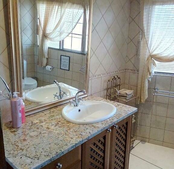 Номер Стандарт, Mt Horeb Manor