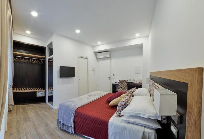 اتاق استاندارد با بالکن, Dea Guest House