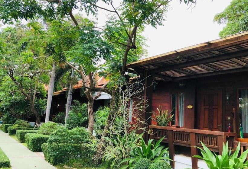 سوییت خانوادگی, Try Palace Resort Kep