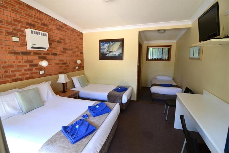 Семейный Номер, Narooma Motel
