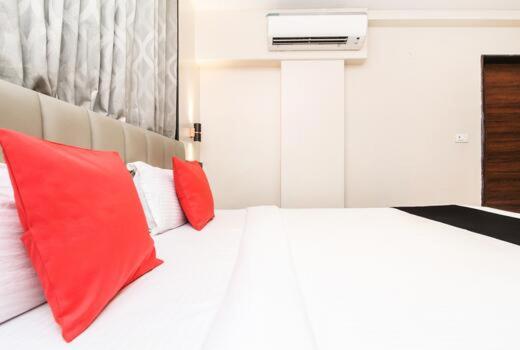 Номер Deluxe Кровать Кинг, Aarya Regency