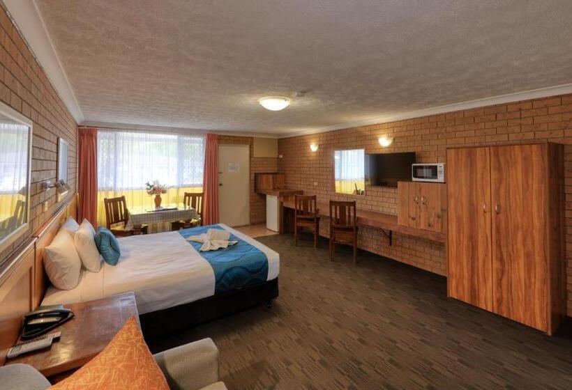 エクゼクティブスイート, James Street Motor Inn