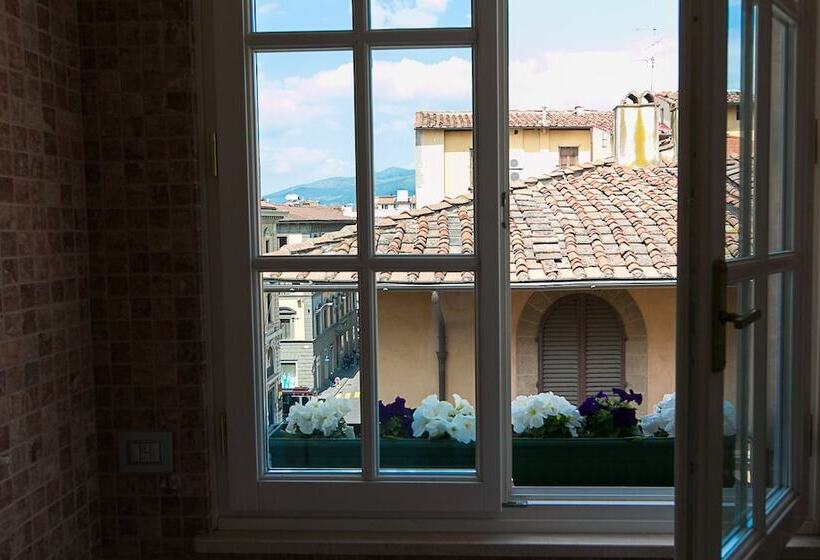 مجموعه ویستا شهر, Mabelle Firenze Residenza Gambrinus