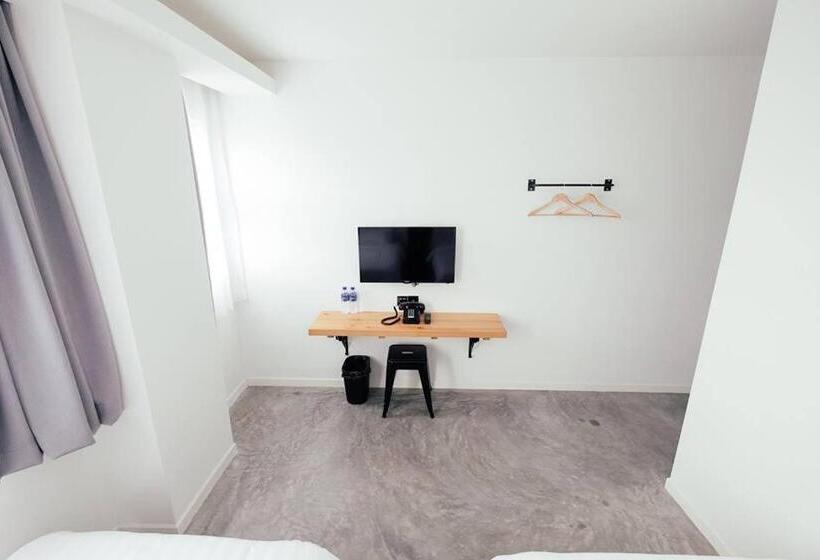 Camera Deluxe, White Loft