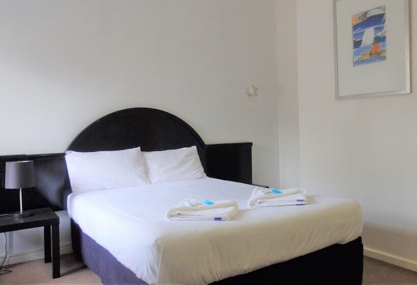 اتاق استاندارد, Blue Pacific Motel Swansea