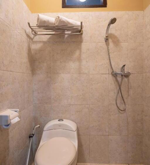 Номер Стандарт, Capital O 612 Dante Guesthouse