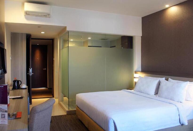 Номер Deluxe, Swissbelinn Cibitung