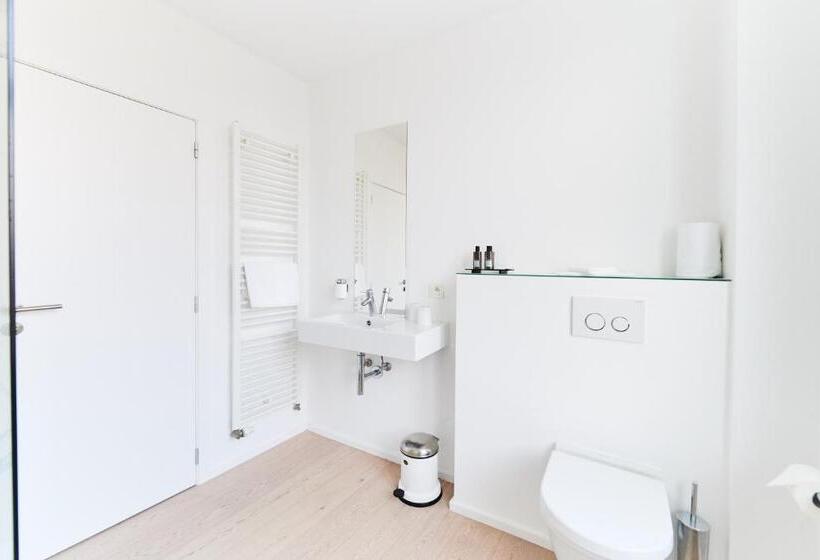 اتاق استاندارد, B&b X2brussels