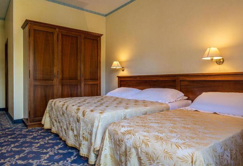 Номер Стандарт Трехместный, Terme Posta Padova Hotel Rc12