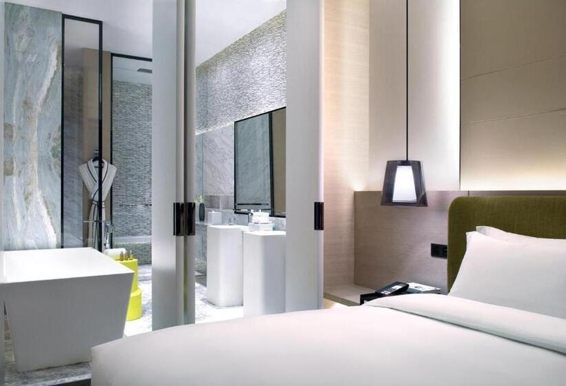 اتاق سوپریور با تخت بزرگ, Sofitel Foshan Shunde   Free Shuttle Bus During Canton Fair
