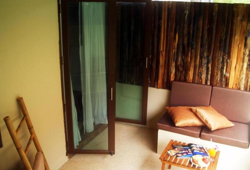 스탠다드 룸, The Hideaway Resort