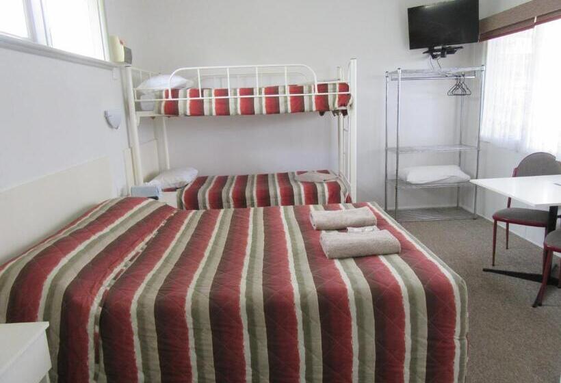 패밀리 룸, The Highlander Motel   24hr Check In