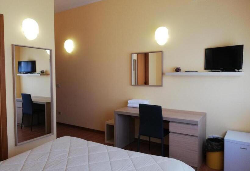 Номер Стандарт, Albergo Roma