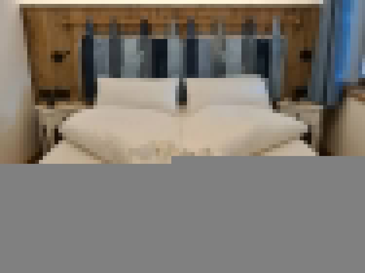 اتاق استاندارد سه نفره, Piedibosco