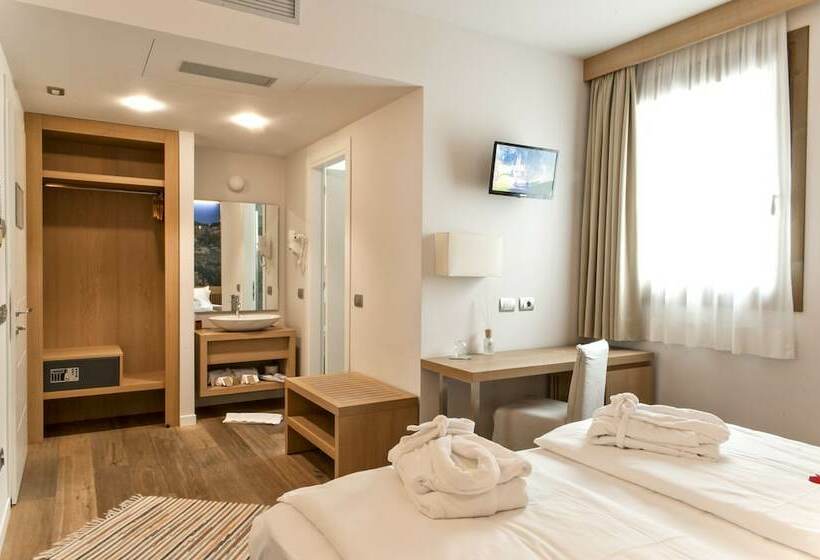Номер Комфорт, Wine Hotel Retici Balzi