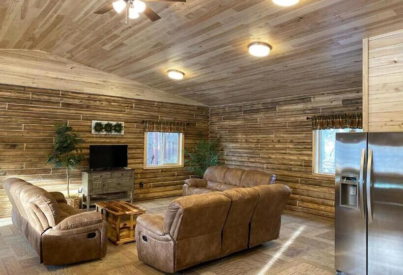 Номер Deluxe, Alaska Knotty Pine B&b