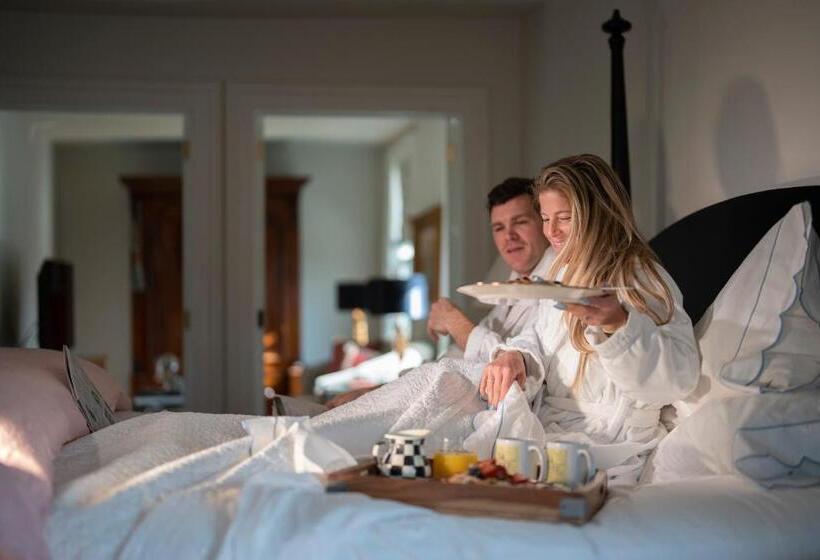 高级套房, 34 State Historic Luxury Suites Skaneateles