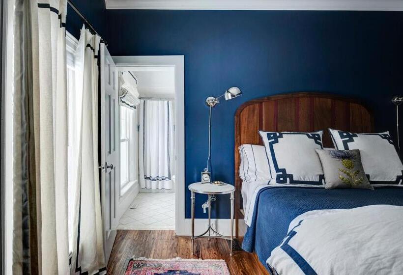 ガーデンビュースイート, 34 State Historic Luxury Suites Skaneateles