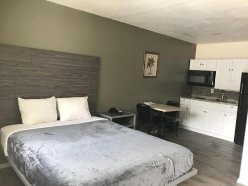 Студия Стандарт, Paris Extended Stay Suites