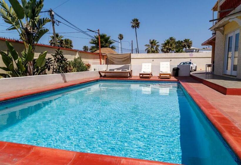 غرفة قياسية مطلّة علي البحر, Playa Hermosa Inn At The Beach