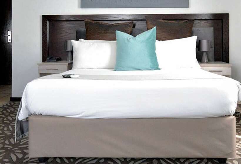 Номер Стандарт, Anew Hotel & Convention Centre Or Tambo Johannesburg
