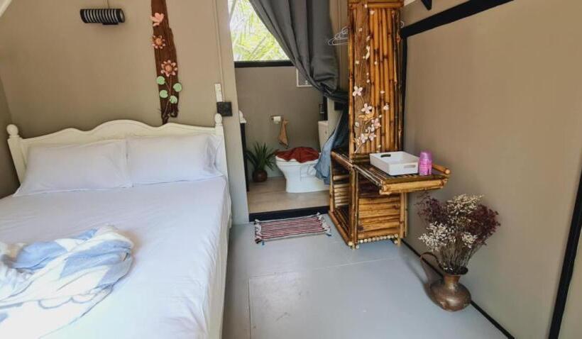 Номер Стандарт Вид на Сад, Tee Bungalow In The Jungle
