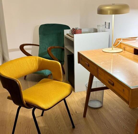 اتاق لوکس با چشم‌انداز دریا, Il Mastio Guesthouse