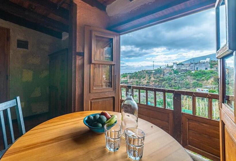 Трехместный Номер Стандарт с Балконом, Biofinca Casa El Riego