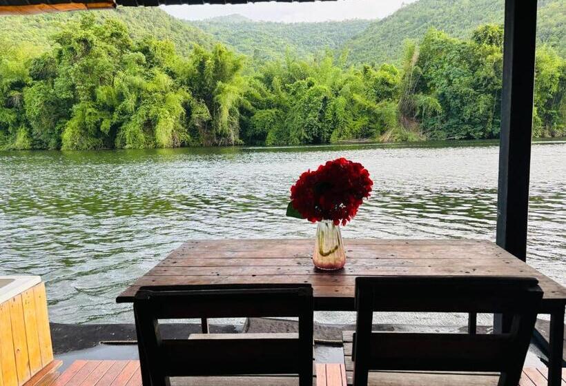 Люкс Вид на Реку, The Good View Erawan Resort